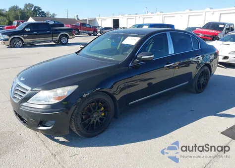 2011 Hyundai Genesis 4.6 z USA, uszkodzony, nr VIN KMHGC4DF3BU140210